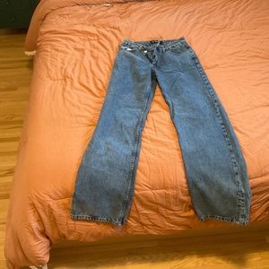 XS Crossed Button Wide Legged Jeans